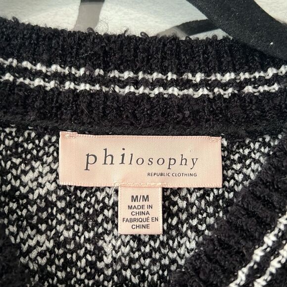 Philosophy Black white Plaid Sweater Crewneck Size Medium - Picture 3 of 4